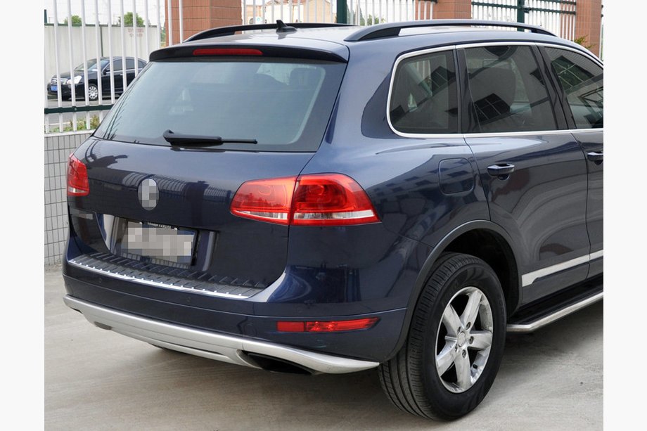 Volkswagen Touareg 2010–2018 Bageste diffuser V2 (2010-2014) Foto 1