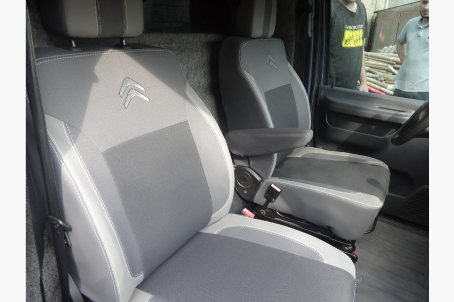 Citroen Jumpy 2007–2017 Sædeovertræk (kunstlæder↗stof, Premium) Image