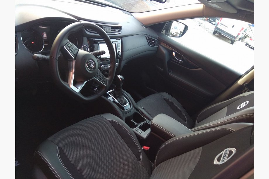 Nissan Qashqai 2014–2021 Sædeovertræk (kunstlæder↗stof, Premium) Image