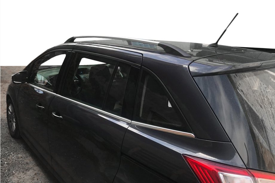Ford C-Max/Grand C-Max 2010–2019 Krom tagrælinger (til Grand C-Max) Image