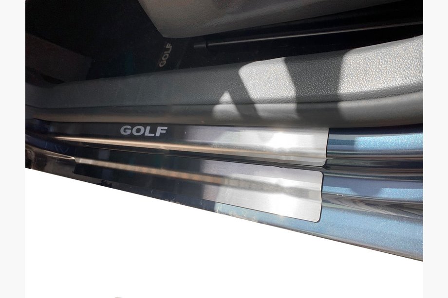 Volkswagen Golf 5 2003–2009 Nataniko standard dørtrinslister (rustfrit stål) HB 3-dørs, 2 stk. Image
