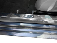 Volkswagen Golf 5 2003–2009 Indvendige dørtrinslister i rustfrit stål (2 stk.) foto 1