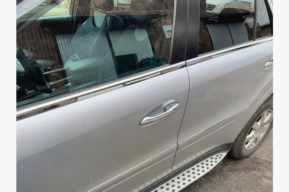 Mercedes ML W164 2005–2011 Udvendige vindueslister i rustfrit stål (4 stk.) Image