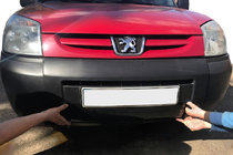 Peugeot Partner 1996–2008 Vintergitter (2003-2008) Blank foto 1