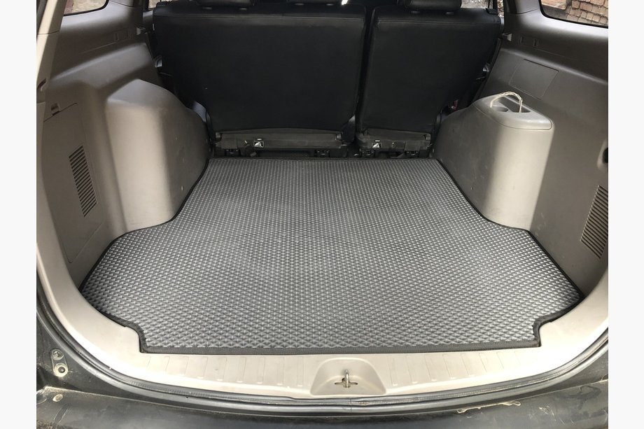 Mitsubishi Pajero Sport 2008–2015 Bagagerumsmåtte (EVA, sort) Image