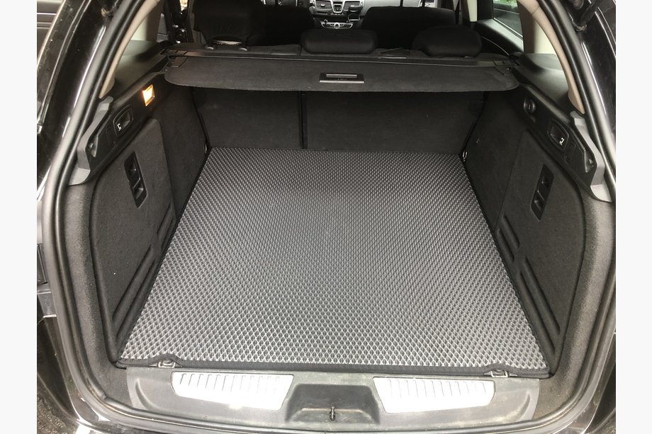 Renault Laguna 2007–2015 Bagagerumsmåtte (EVA, sort) SW Image