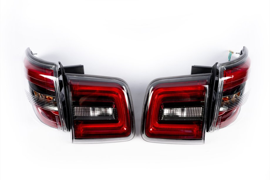 Nissan Armada 2016–2024 LED-baglygter (2019-design) Image