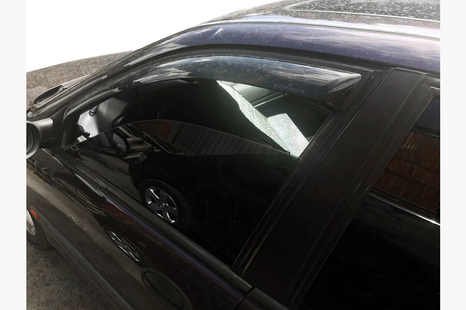 Renault Laguna 1994–2001 Vindafvisere (forreste) Image