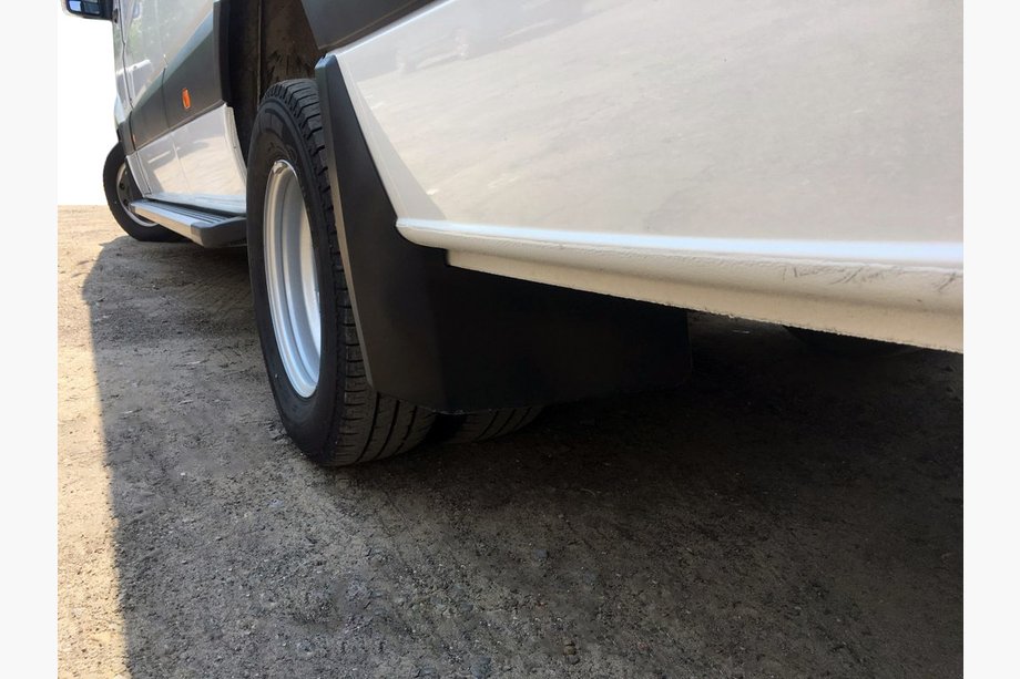 Volkswagen Crafter 2006–2016 Premium Begel stænklapper Foto 2
