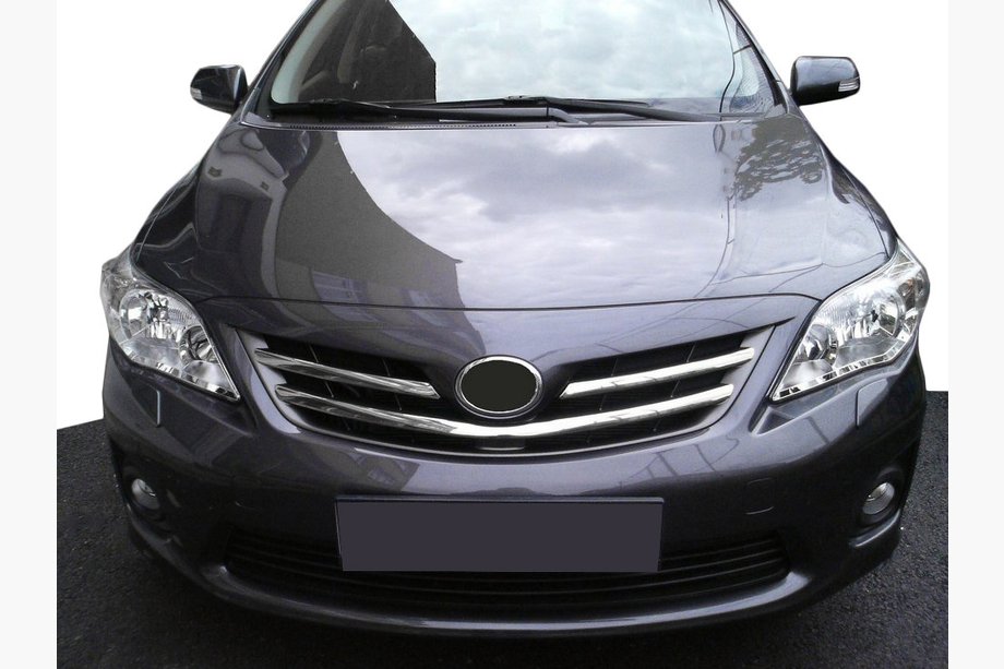 Toyota Corolla 2007–2013 Kølergrill-lister (2010-2013, 3 stk., rustfrit stål) Image
