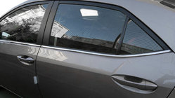 Toyota Corolla 2013–2019 Nedre dørkantliste (4 stk., rustfrit stål) foto 1