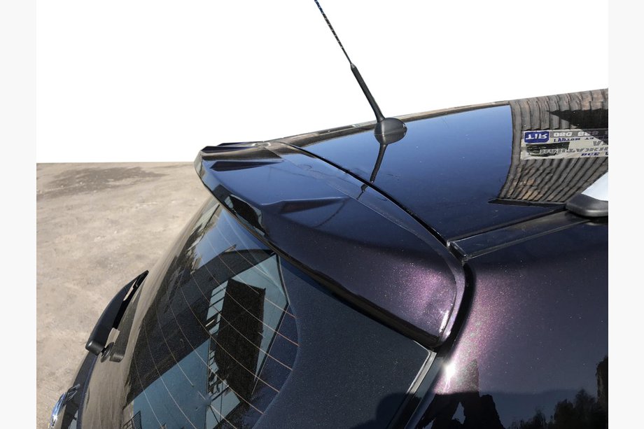 Nissan Qashqai 2010–2014 Spoiler type 1 (til lakering) Image