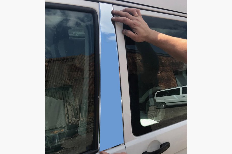 Volkswagen T5 Transporter 2003–2010 Udsalg! Kromliste til dørsøjler (venstre side) Image