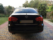 Volkswagen Jetta 2011–2018 Bagklapskantliste (rustfrit stål) foto 2