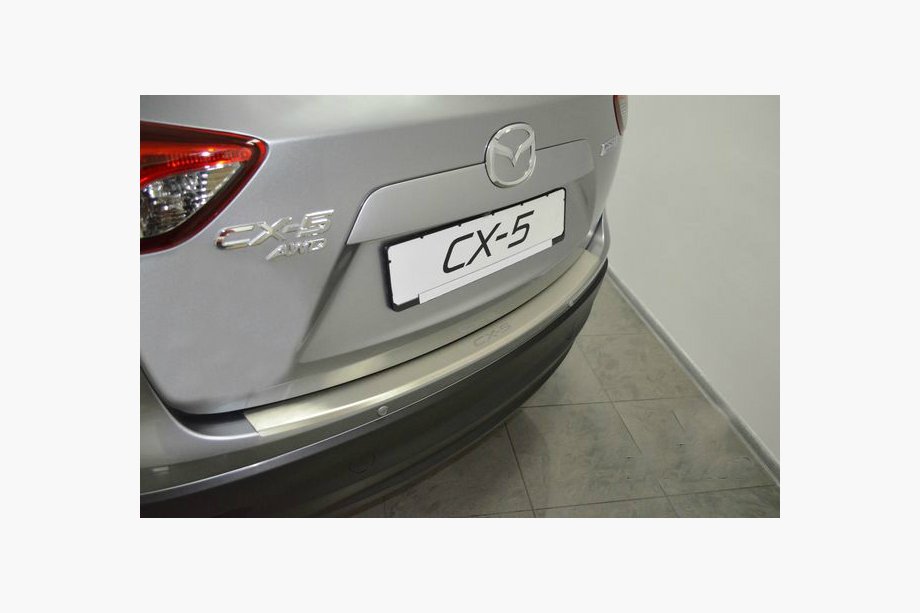 Mazda CX-5 2012–2017 Bagkofangerliste med buk Natanika (rustfrit stål) Image
