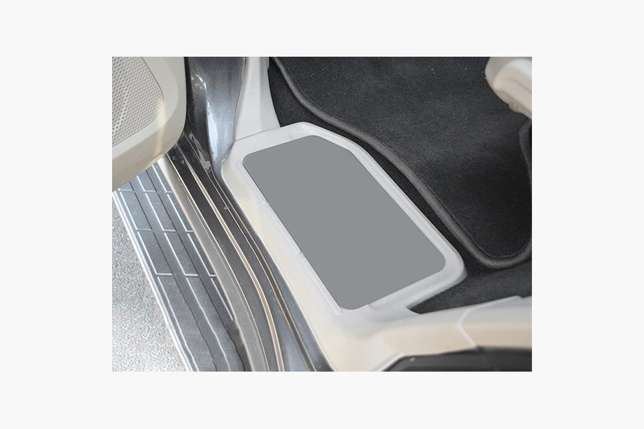 Mitsubishi Pajero Wagon IV 2006–2021 Nataniko dørtrinslister i rustfrit stål Image