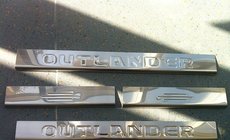 Mitsubishi Outlander 2012–2021 Carmos dørtrinslister (4 stk., rustfrit stål) foto 1