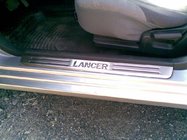 Mitsubishi Lancer 9 2004–2008 OmsaLine dørtrinslister (4 stk., rustfrit stål) foto 2