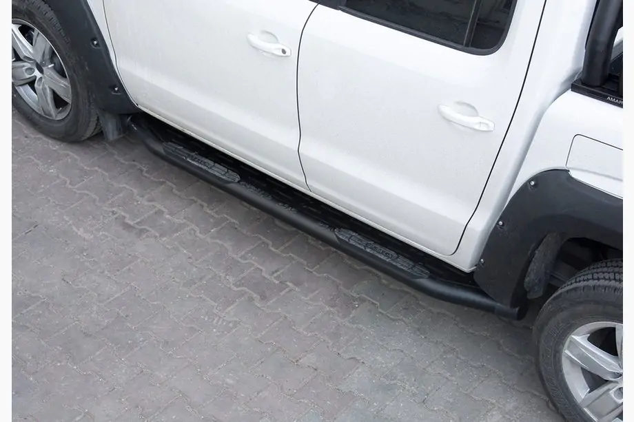 Nissan Navara 2006–2015 Sidetrin Amazon Black (2 stk., sorte) Image