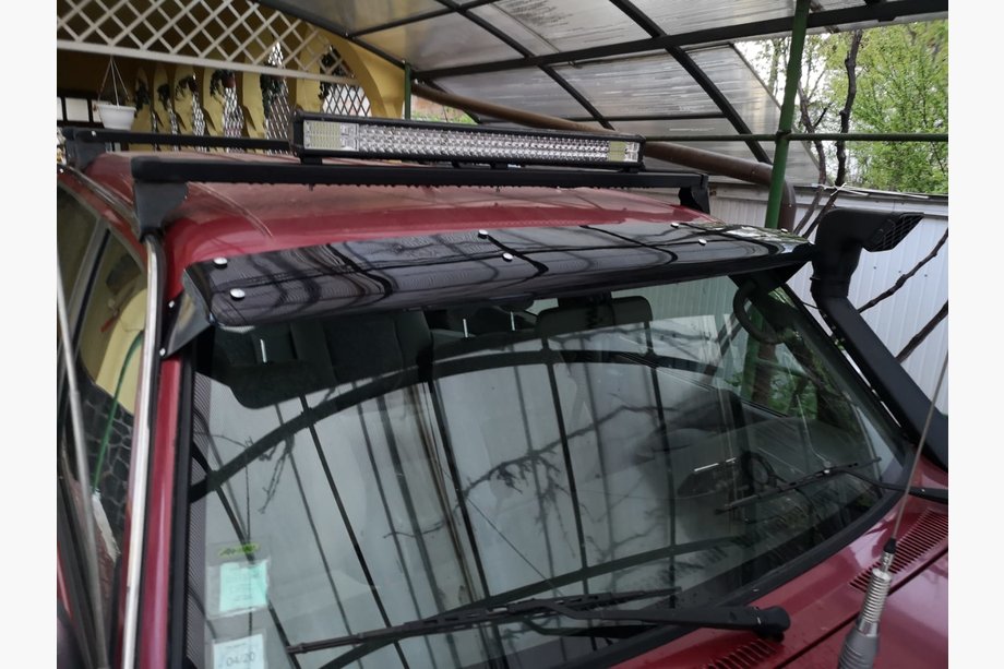 Nissan Patrol Y61 1997–2011 Solskærm til forrude Image