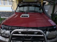 Nissan Patrol Y61 1997–2011 Motorhjelmsdeflektor 1997-2004 (VIP) foto 1