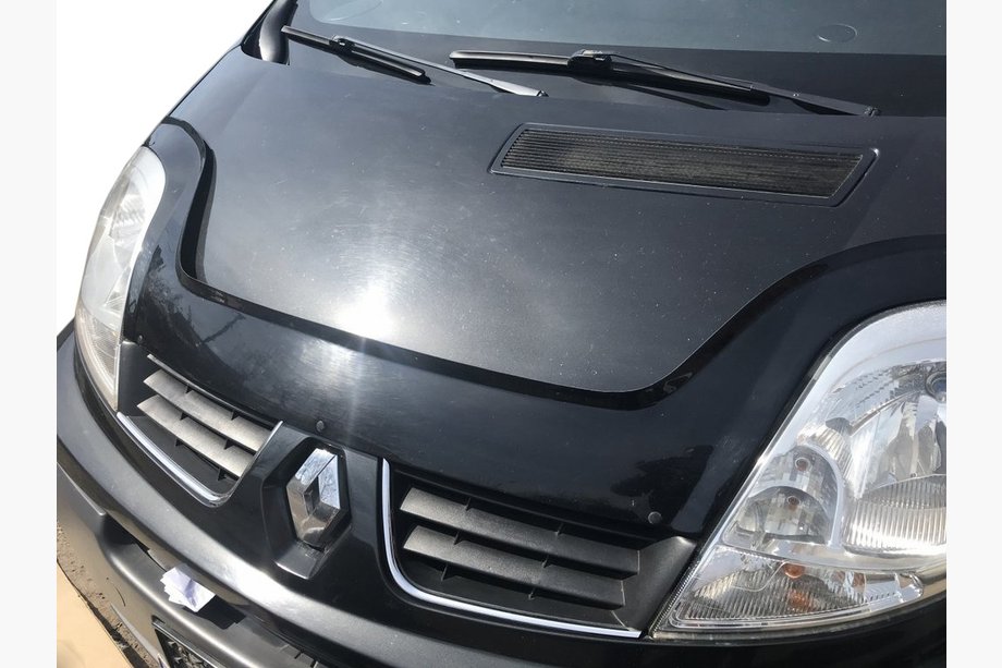 Renault Trafic 2001–2015 Motorhjelmsdeflektor, lang (Restar) Image