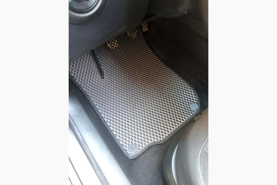 Volkswagen Bora 1998–2004 EVA gulvmåtter (sorte) Image