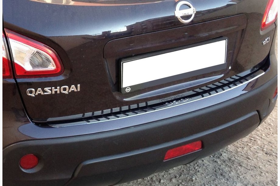 Nissan Qashqai 2007–2010 Bagkofangerliste i rustfrit stål med gummiindsatser Image