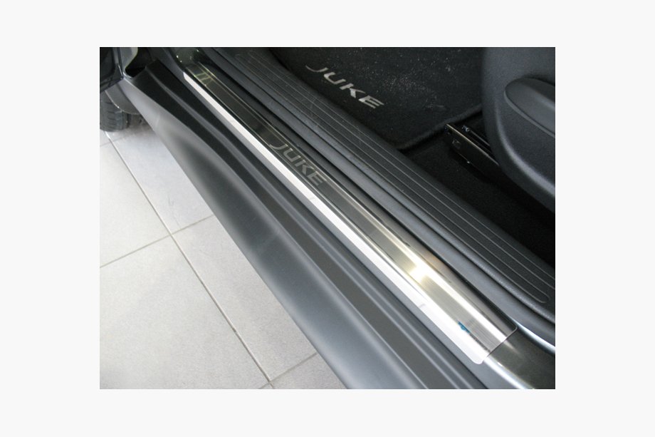 Nissan Juke 2010–2019 Dørtrinslister Nathaniko (4 stk., rustfrit stål) Premium - 3M tape, 0,8 mm Image