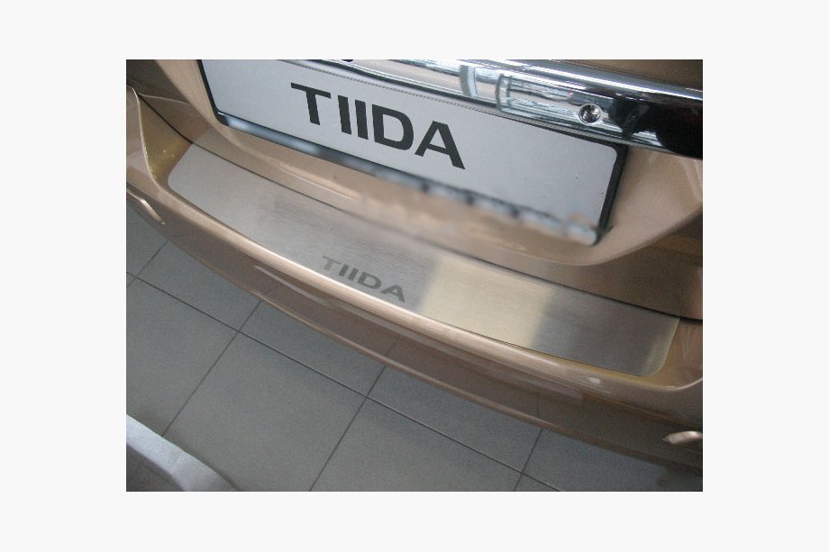 Nissan Tiida 2004–2011 Bagkofangerbeskytter Nataniko (rustfri stål) Image