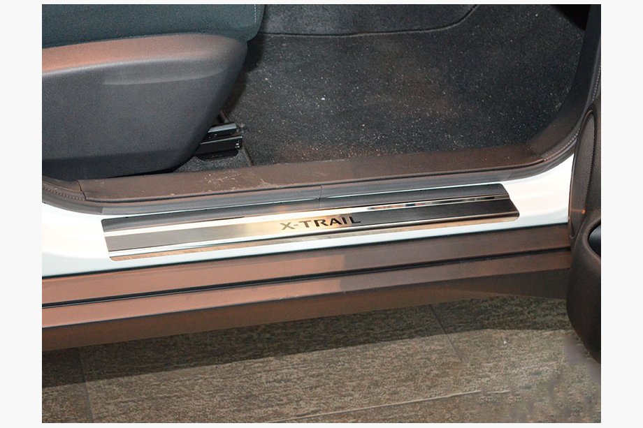 Nissan X-trail T32/Rogue 2014–2021 Dørtrinslister Nathaniko (4 stk., rustfrit stål) Standard - Lohmann tape, 0,5 mm Image