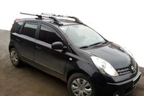 Nissan Note 2004–2012 Tagrælinger Shark (2 stk.) foto 2