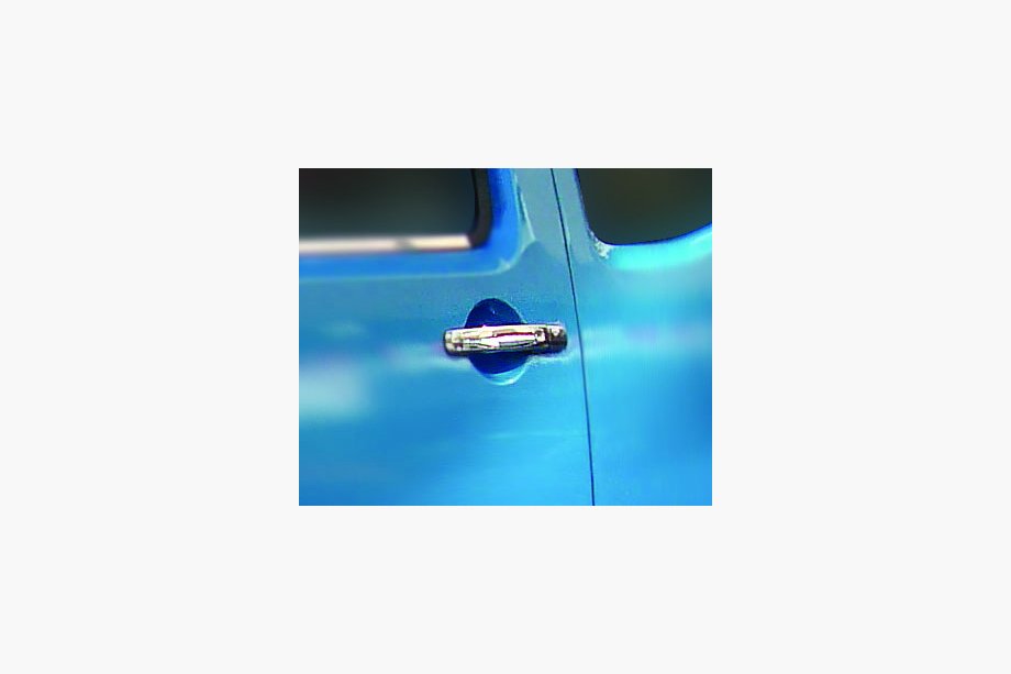 Nissan Navara 2006–2015 Krom dørgrebsafdækning (4 stk., rustfrit stål) Med chip, OmsaLine - italiensk rustfrit stål Foto 2