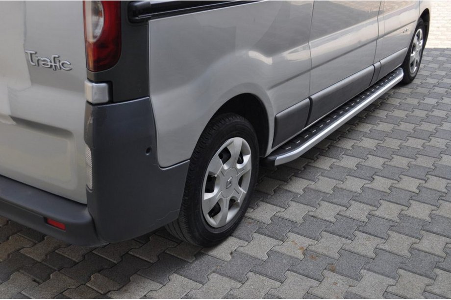 Opel Vivaro 2001–2015 Fullmond sidetrin (2 stk., aluminium) Image