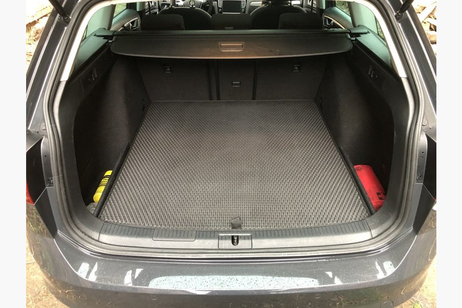 Volkswagen Golf 6 2008–2014 EVA bagagerumsmåtte (SW, sort) Image