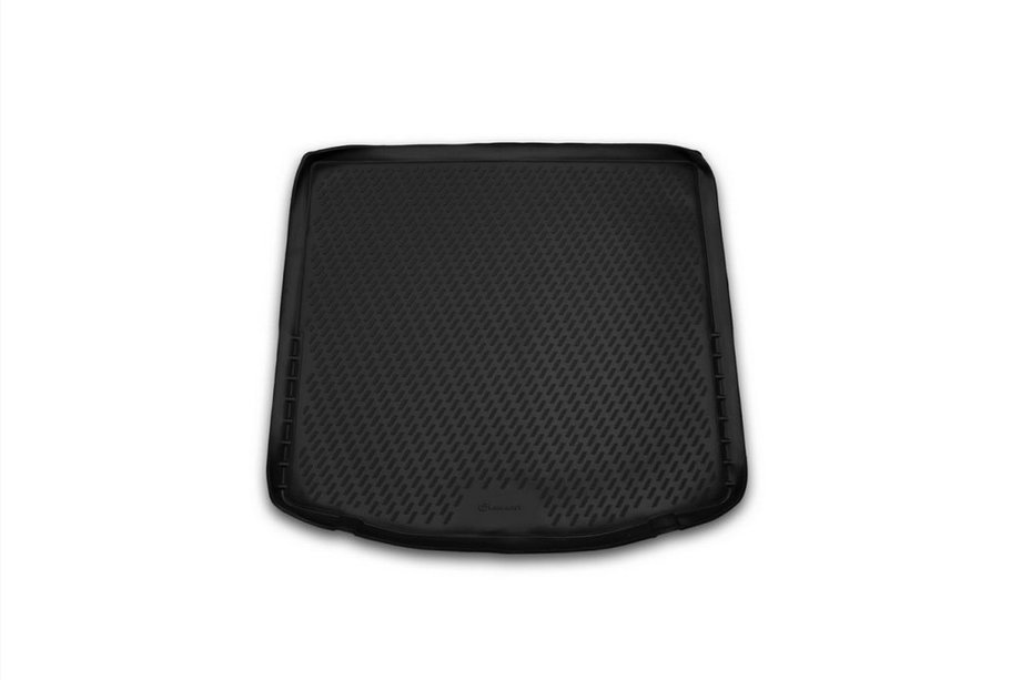 Ford Focus III 2011–2017 Bagagerumsbakke (Novline) SD Image