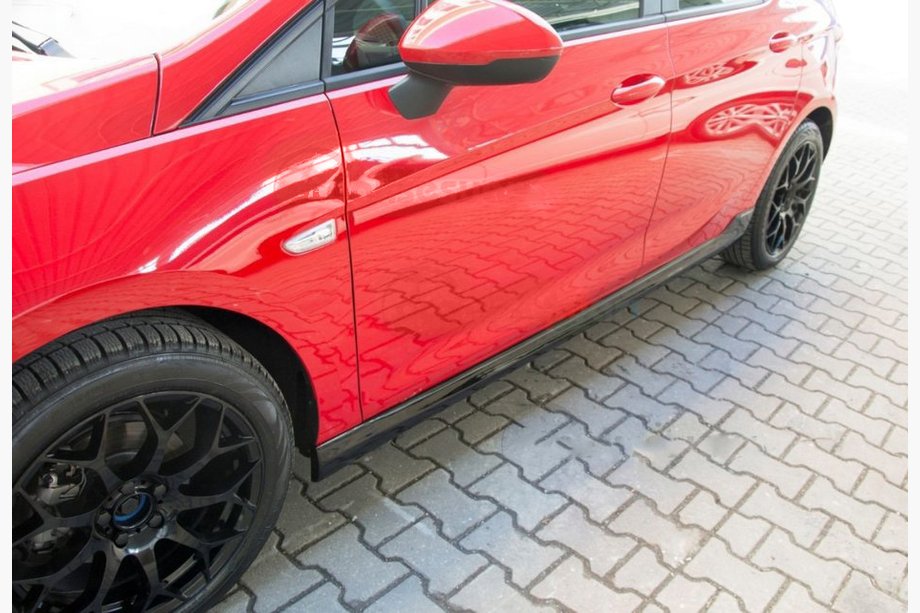 Opel Astra K 2016–2021 HB sideskørter (til lakering) Image