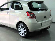 Toyota Yaris 2006–2011 Spoiler (til lakering) foto 1
