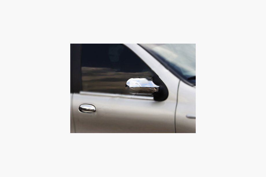 Fiat Albea 2002–2012 Krom spejldæksler (2011↗, 2 stk., plast.) Foto 5
