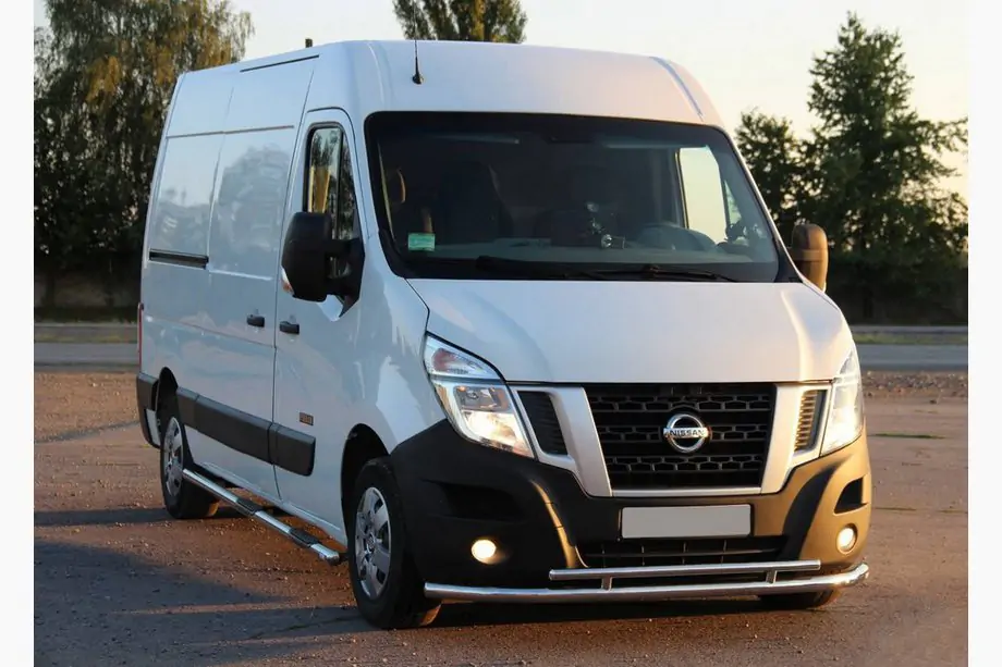Nissan NV400 2010–2024 Frontbøjle ST016 (rustfrit stål) Image