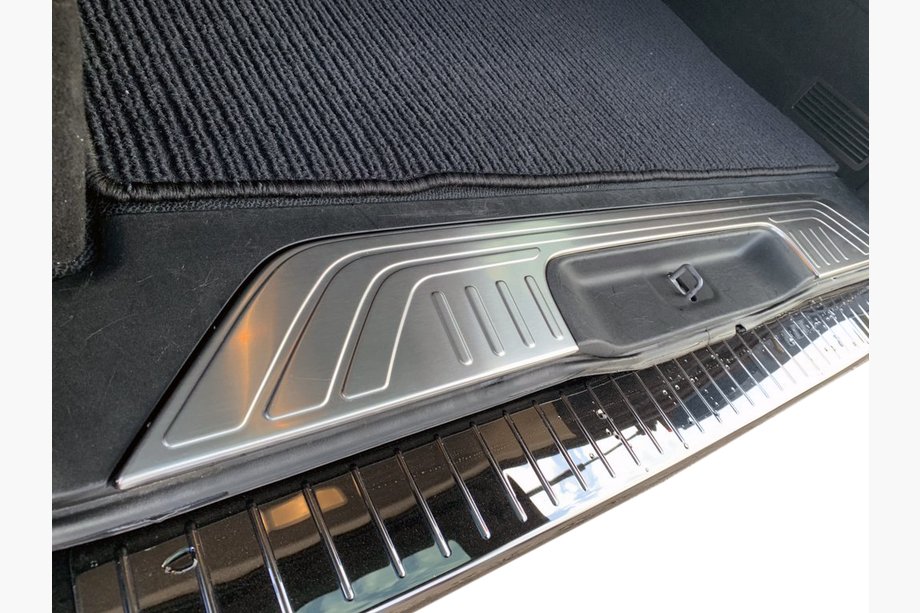 Mercedes Vito/V-klasse W447 2014– Indstigningsliste til bagagerum (rustfrit stål) Image