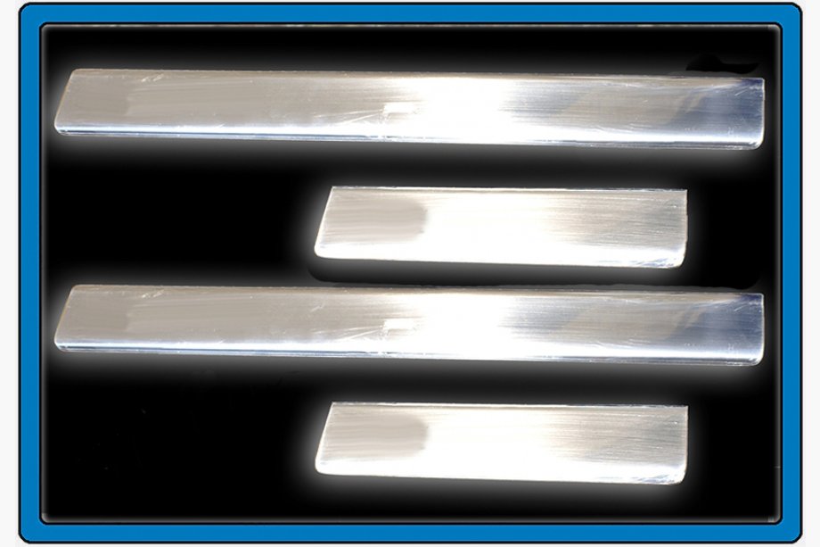 Seat Leon 2013–2020 OmsaLine dørtrinslister (4 stk., rustfrit stål) Image