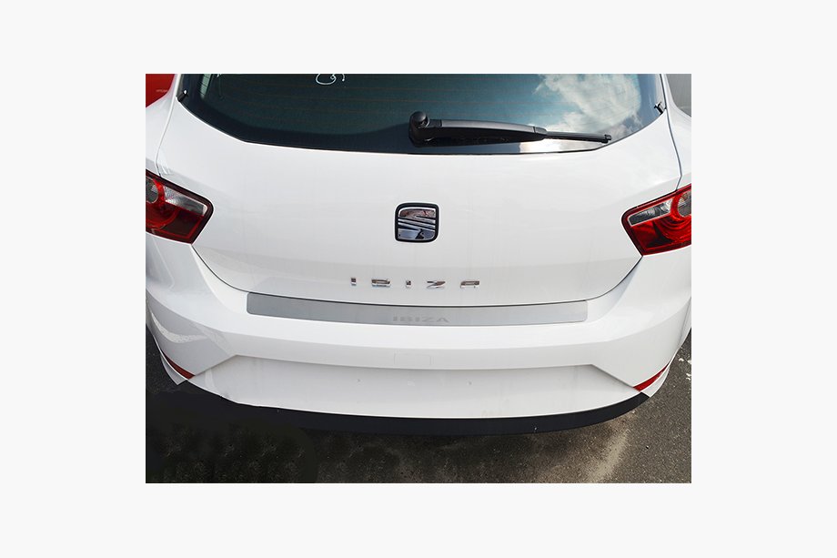 Seat Ibiza 2010–2017 Bagkofangerbeskytter Nataniko (rustfri stål) 5-dørs hatchback Image
