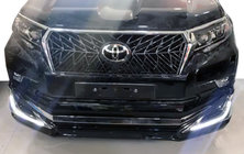 Toyota Land Cruiser Prado 150 2009–2023 Modelista V3-LED kofangertillægsdele til for- og bagkofanger (2017-) Sort farve foto 4