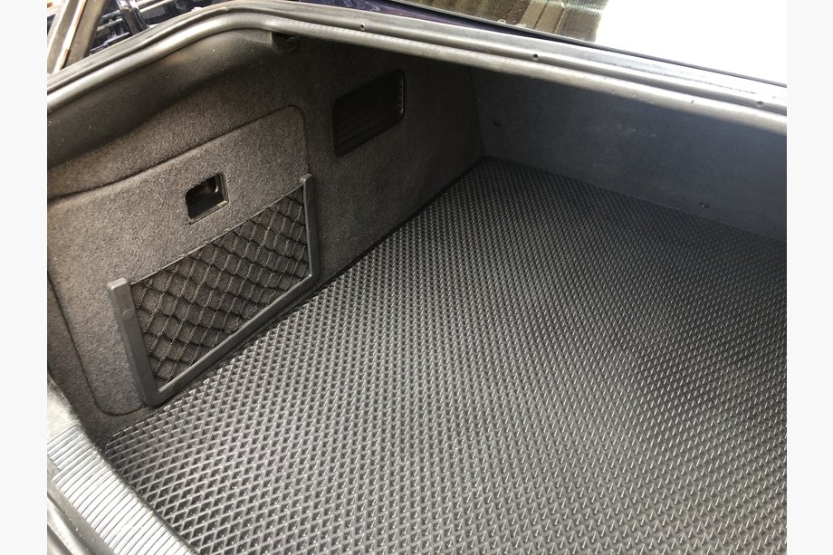 Audi A6 C5 1997–2001 Bagagerumsmåtte til Sedan (EVA, sort) Image