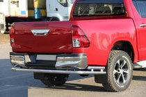 Toyota Hilux 2015– Bageste bøjle AK005-2 (rustfrit stål) foto 3