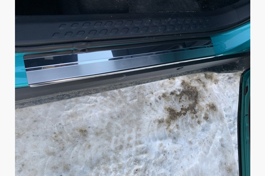 Toyota C-HR 2016–2023 Dørtrinslister Nathaniko (4 stk., rustfrit stål) Premium - 3M tape, 0,8 mm Image