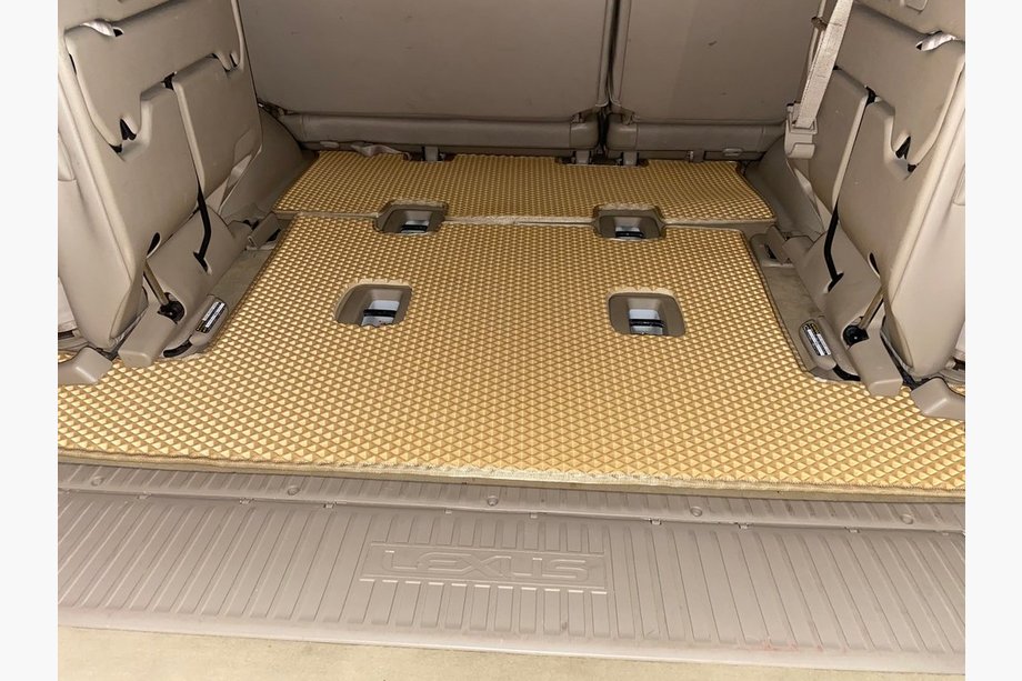 Lexus LX470 1998–2007 Bagagerumsmåtte 2 stk. Beige (EVA, 7 sæder) Image