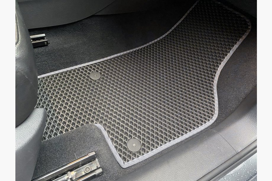 Volkswagen Sharan 2010–2023 Polyurethan gulvmåtter (3 rækker, EVA, sorte) Image