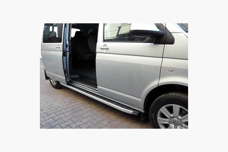 Volkswagen T4 Caravelle/Multivan 1990–2003 Fullmond sidetrin (2 stk., alu) Kort akselafstand Image